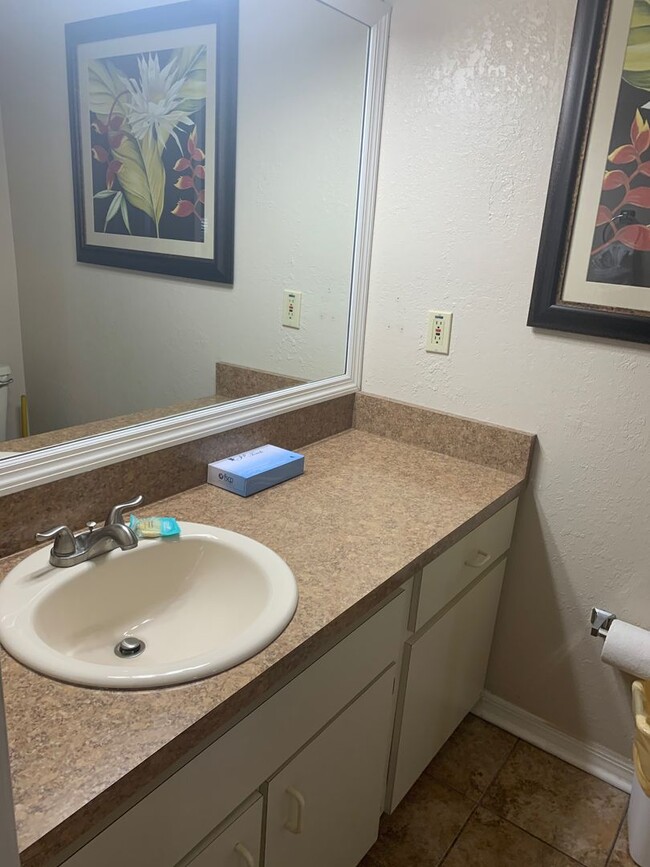 Building Photo - 2777-225A N. Poinciana Blvd, Kissimmee