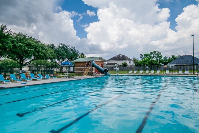 Building Photo - 3715 Slocom Dr