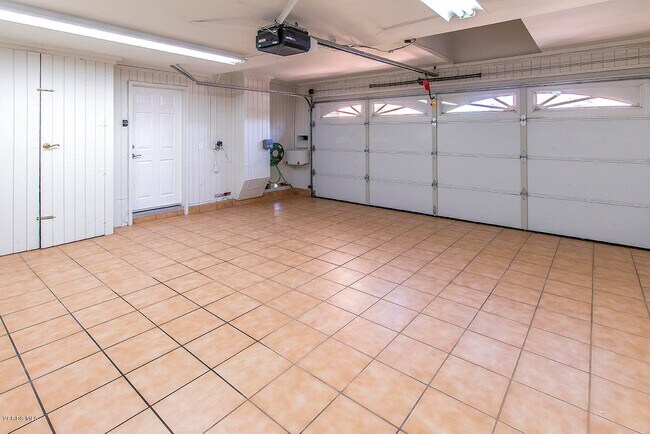 Building Photo - 2399 Windward Cir