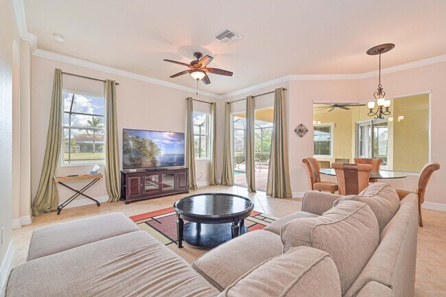 Building Photo - **Bella Terra Estate 5BED/3BATH - 3 Car ga...