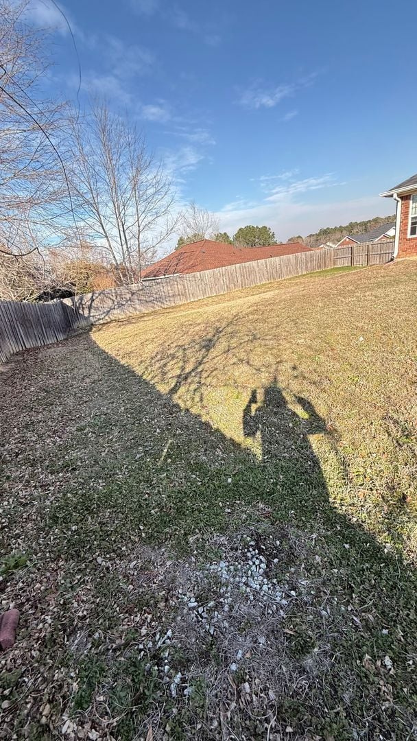 Building Photo - HOME FOR LEASE 4 BR 2 BATH RANCHSTYLE  SPLIT FLOOR PLAN AND OPEN  LARGE  FENCED BACKYARD  CONVENI...