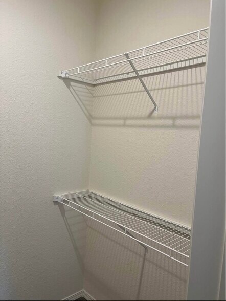 Building Photo - 25509 32nd Ave E