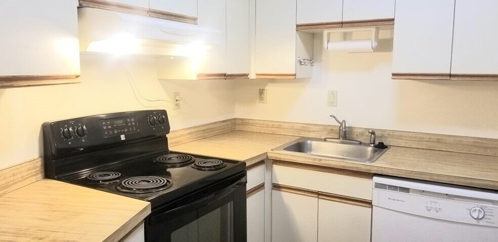 Building Photo - 90 Quincy Shore Dr