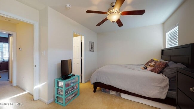 Building Photo - Townhouse Coming Soon!