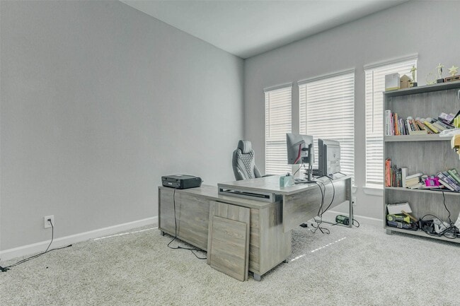 Primary Photo - 24402 Kingelm Lk Dr