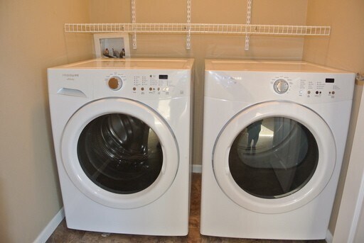 Building Photo - 519 3rd St NW