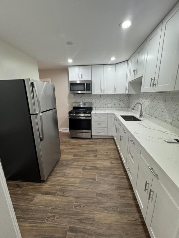 Building Photo - 17814 Burnham Ave