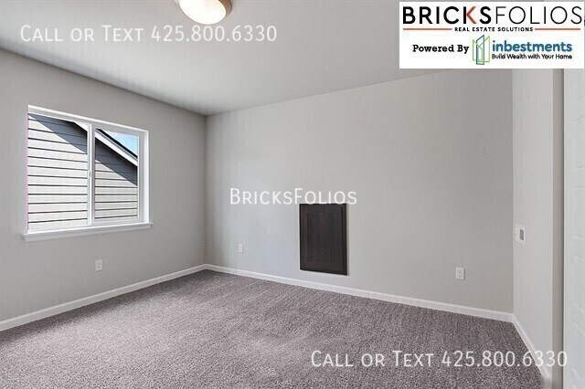 Building Photo - 9109 Carlos Wy NE