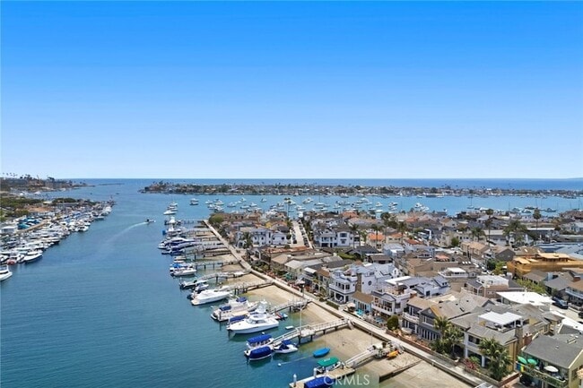 Building Photo - 225 E Bay Front