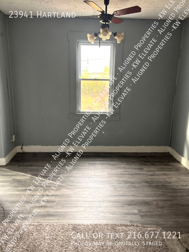 Building Photo - 23941 Hartland-