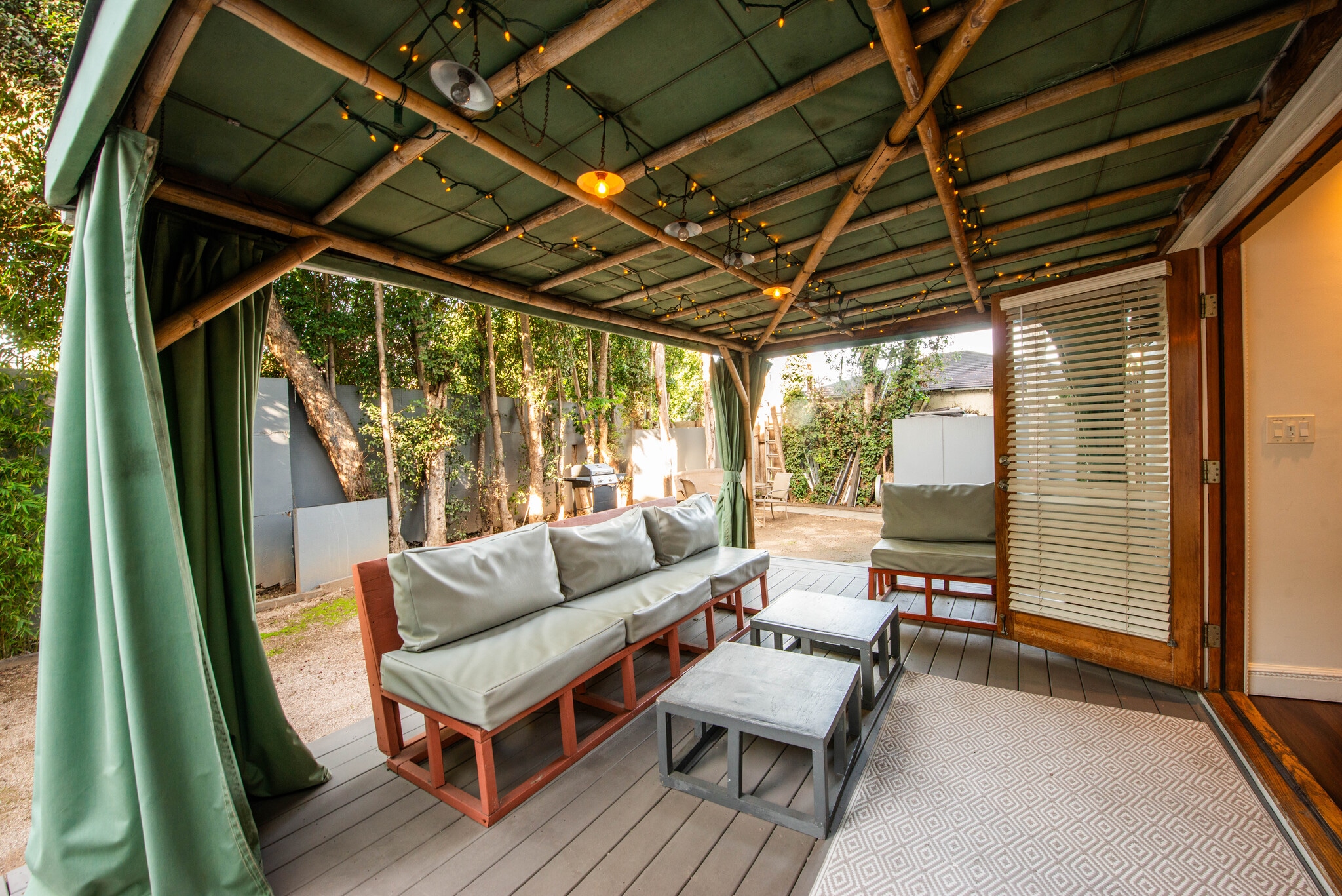 Building Photo - 809 Warren Ave