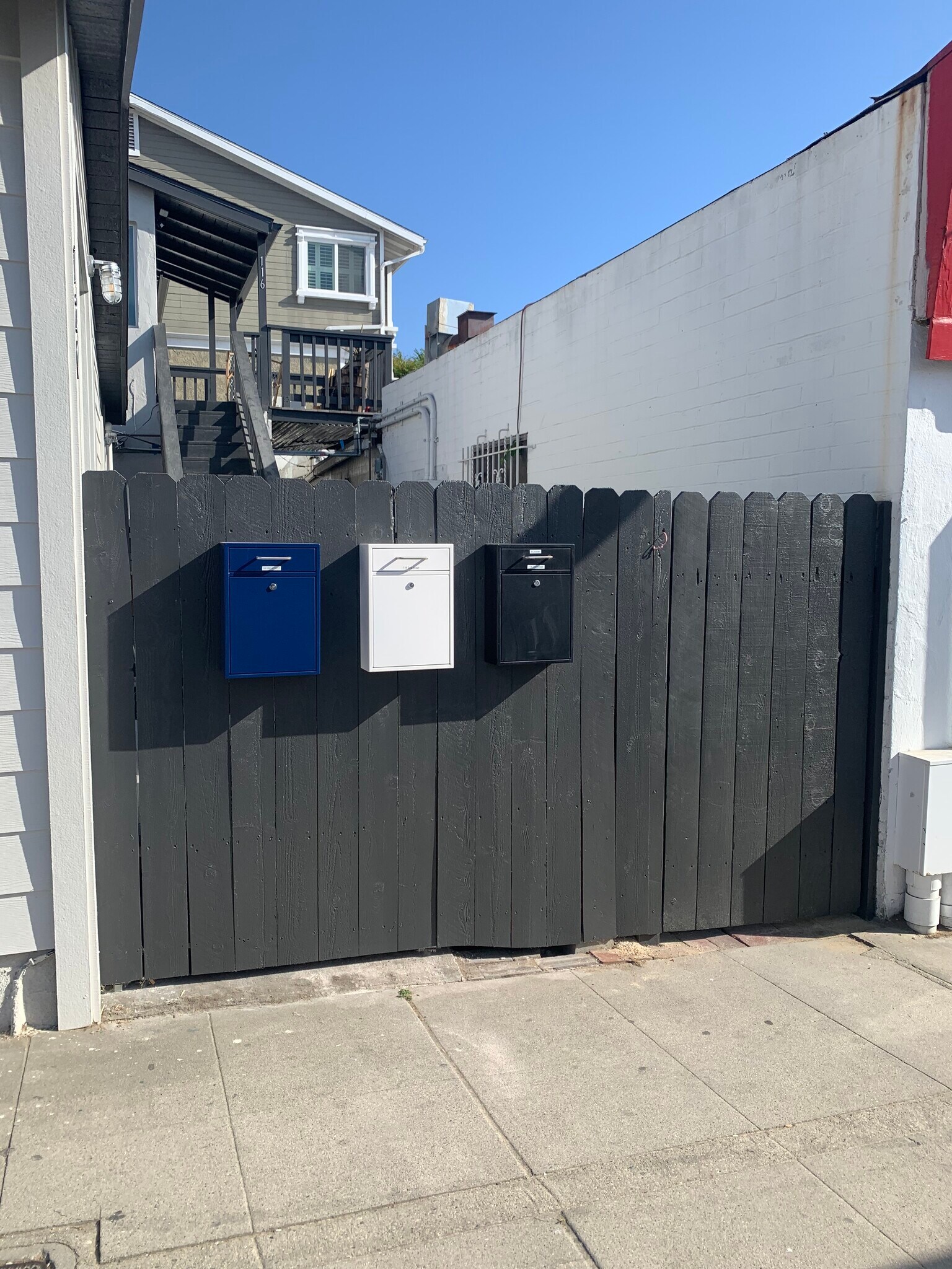 Front gate - 120 2nd St