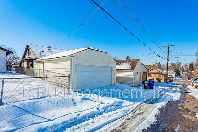 Building Photo - 1629 Watson Ave