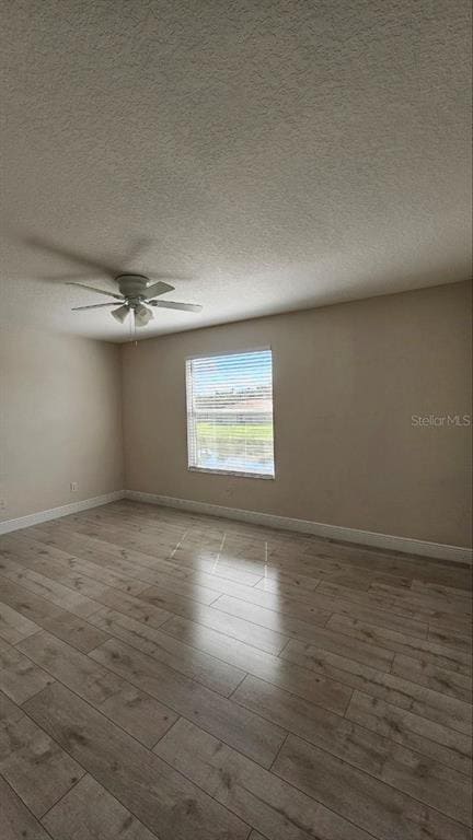 Building Photo - 580 Cresting Oak Cir