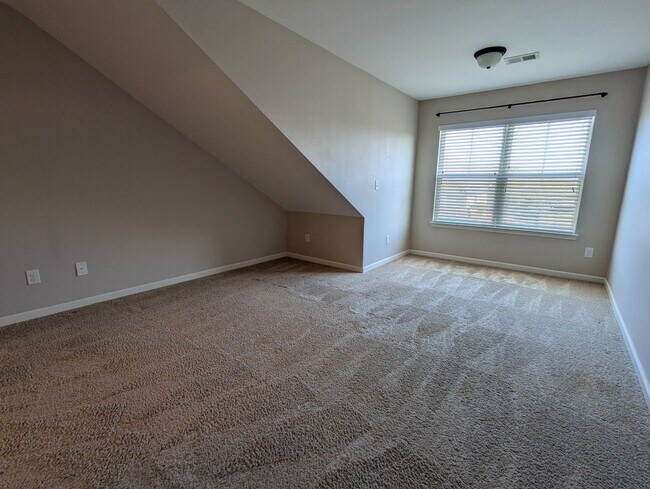 Building Photo - 209 Lovelace Ct