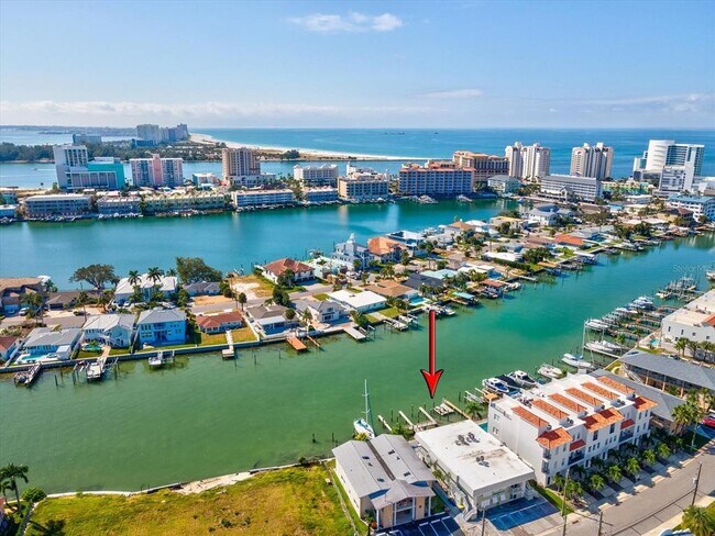 Building Photo - 185 Brightwater Dr