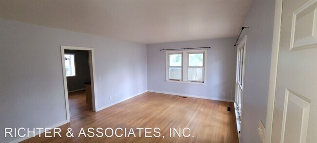 Building Photo - 3 br, 2 bath House - 137 S TOMPKINS