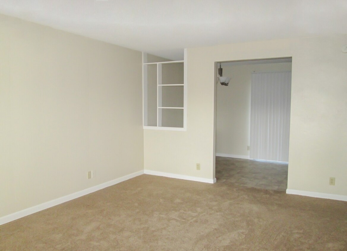 Gateway Village Apartments Springfield