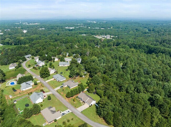 Building Photo - 150 Arbor Gates Dr