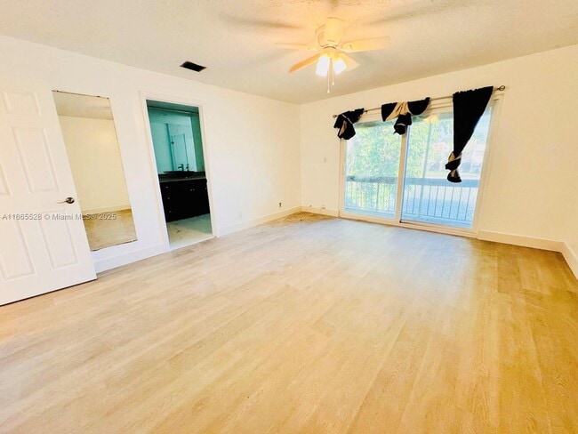 Building Photo - 1760 NW 58th Ave