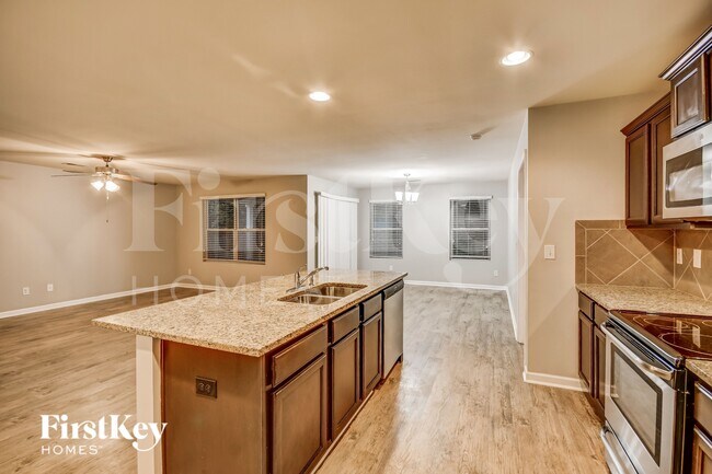 Building Photo - 11565 Cedar Glades Dr