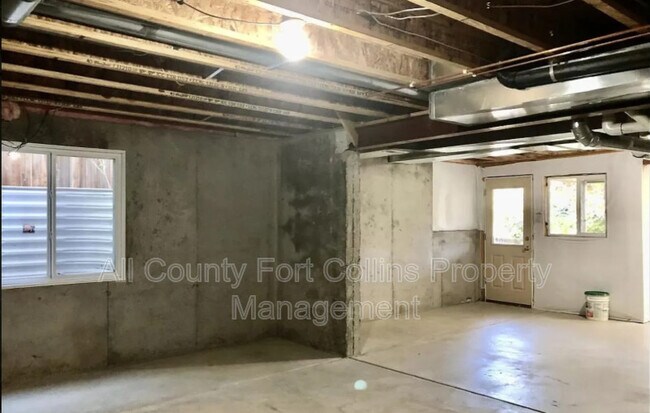 Building Photo - 7362 New Raymer Ct