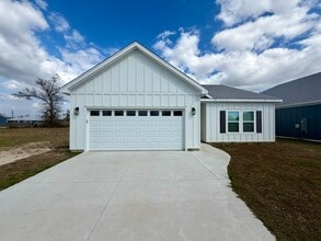 Building Photo - 1303 Louisiana Ave