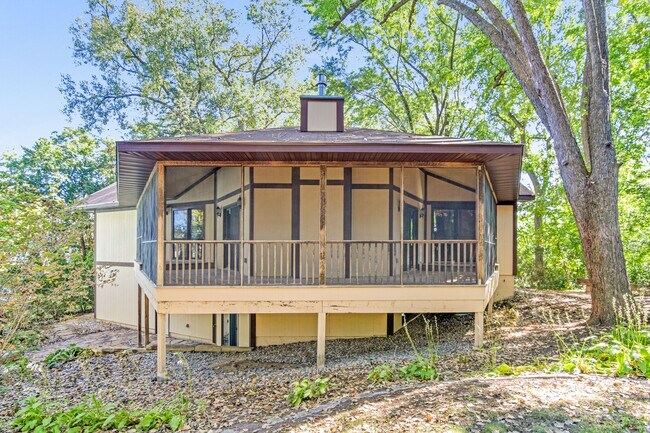 Building Photo - 7210 Juniper Ave
