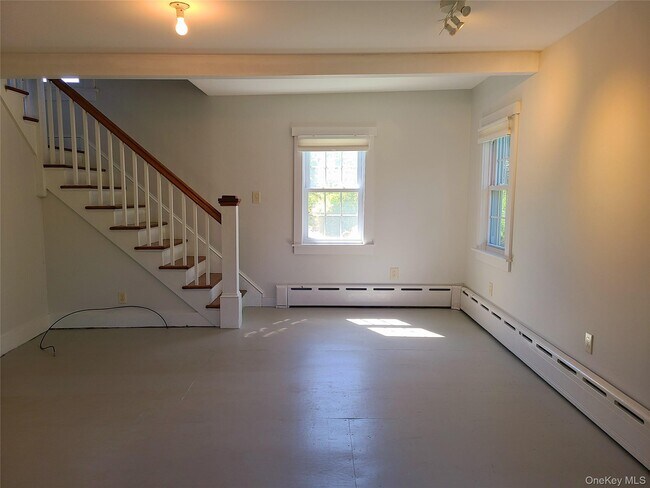 Building Photo - 31 Upper Depew Ave
