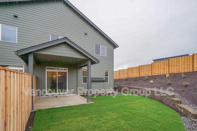 Building Photo - 313 E Caribou Ct