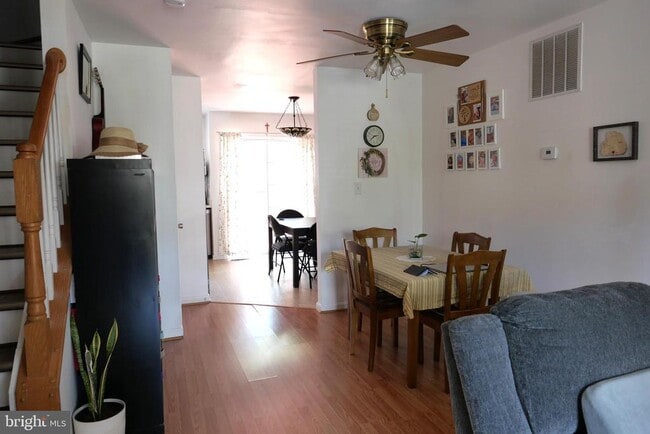 Building Photo - 14134 Autumn Cir