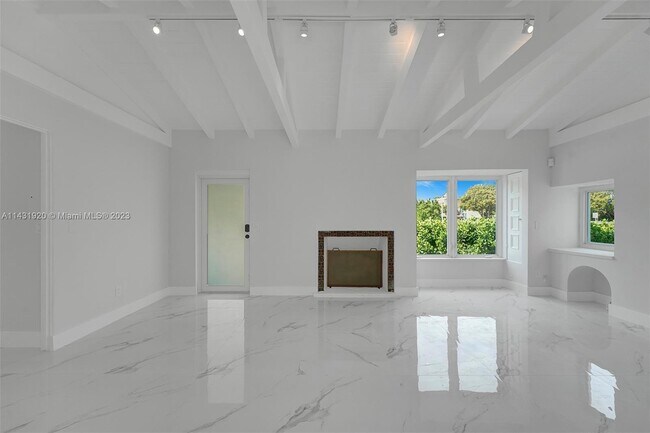 Building Photo - 4717 Alton Rd