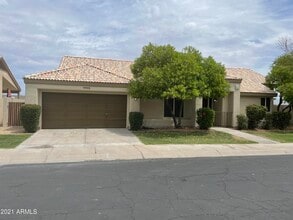 Building Photo - 9002 W Caribbean Ln