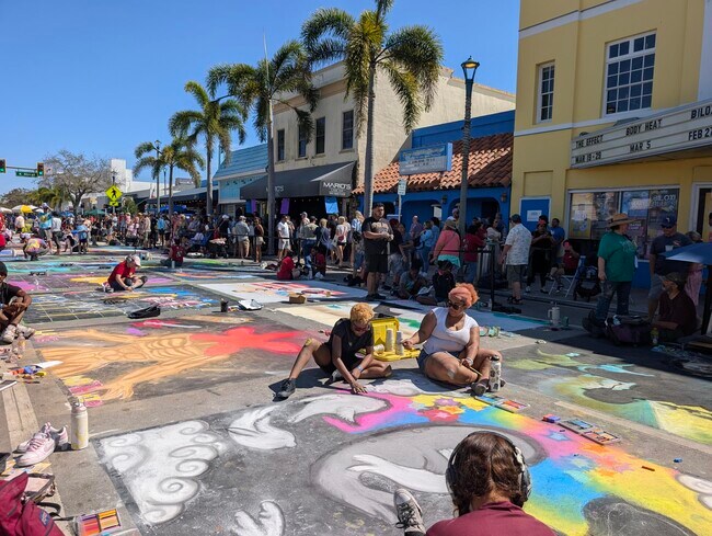 Building Photo - 509 6th N Ave