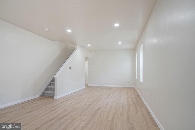 Building Photo - 1830 Filmore St
