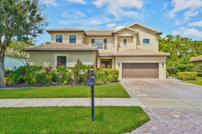 Primary Photo - 4381 SW Gossamer Cir