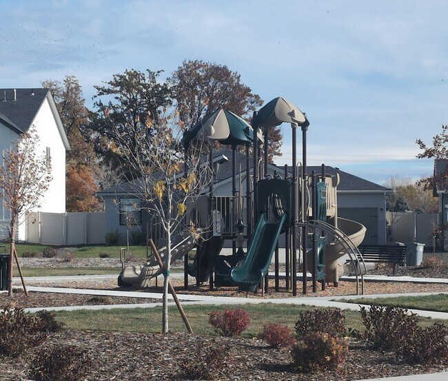 Building Photo - 14833 N Ninja Wy