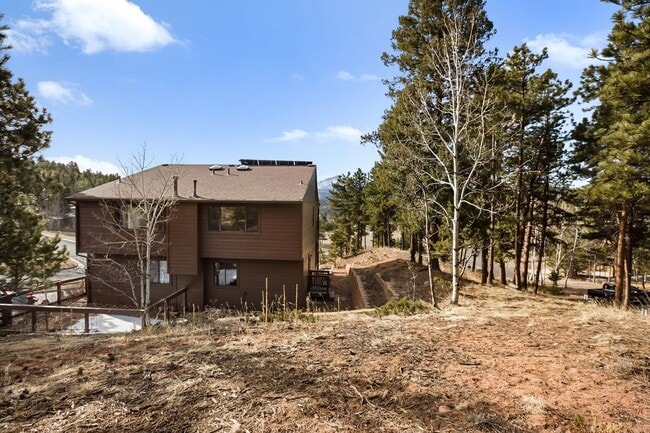 Building Photo - Beautiful Unit on Greenway for rent!