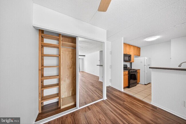 Building Photo - 60 S Van Dorn St