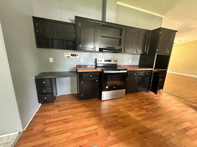 Building Photo - 533 Covey Cir