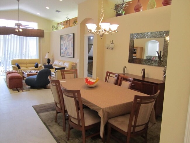 Building Photo - 9798 Casa Mar Dr