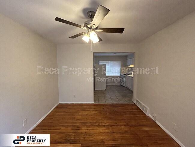 Building Photo - 440 Eichelberger St