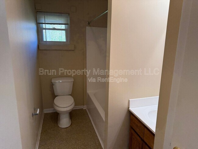 Building Photo - 5200 John Hall Rd