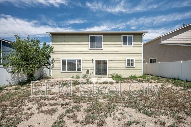 Building Photo - 2238 Meadowlark Ln