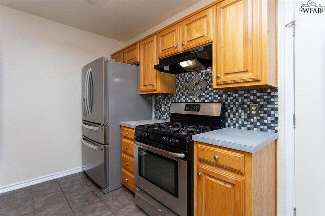 Building Photo - 1217 Sun Valley Dr