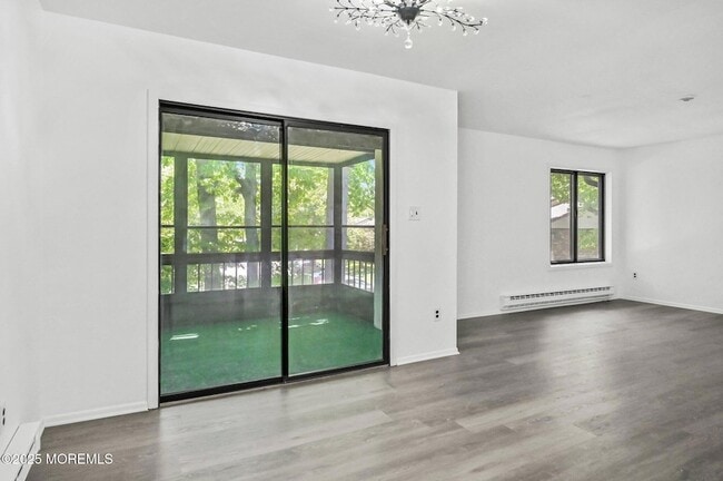 Building Photo - 120 Amberly Dr