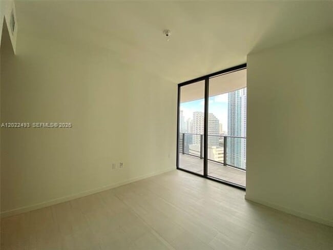 Building Photo - 1000 Brickell Plaza