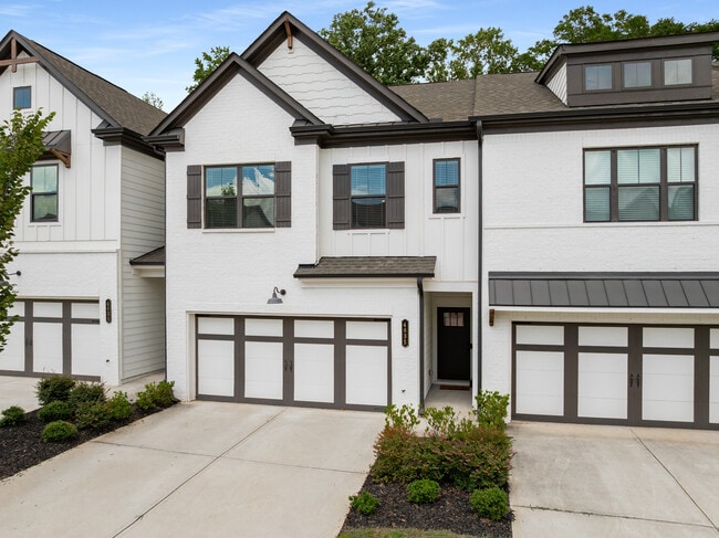 Building Photo - 4635 Cypress Park Dr