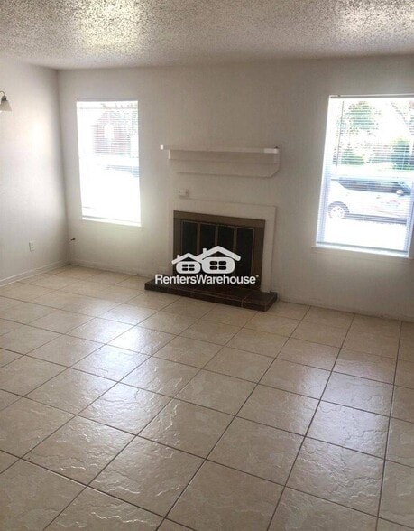 Building Photo - 6456 Kentwick Dr