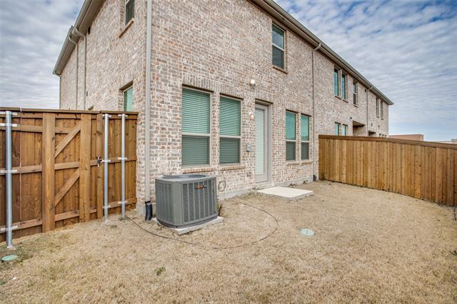 Building Photo - 1718 Lisa Ct